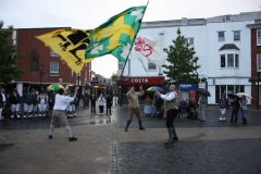 2011-06-18 Boerke Naas flags in air